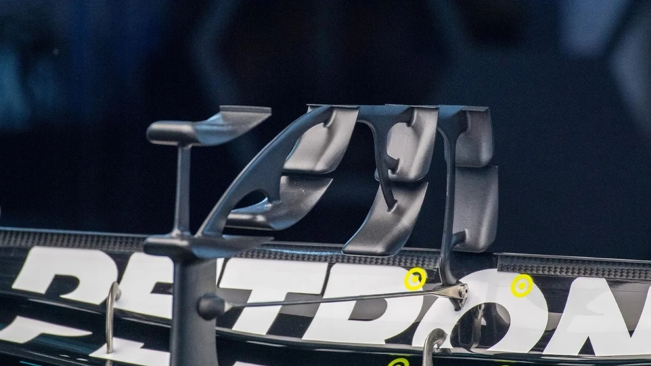 摩纳哥GP尾翼技术轮换解析F1阵容伤病应对策略